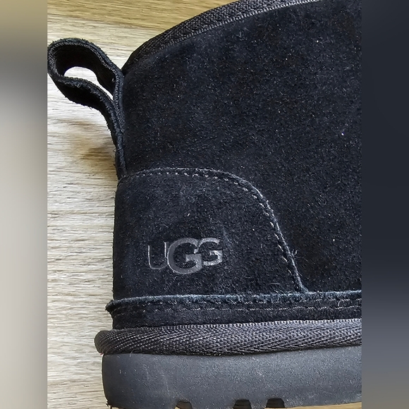 UGG Neumel Black Suede Lace-Up Boots – Women’s Size 7 - Picture 10 of 12